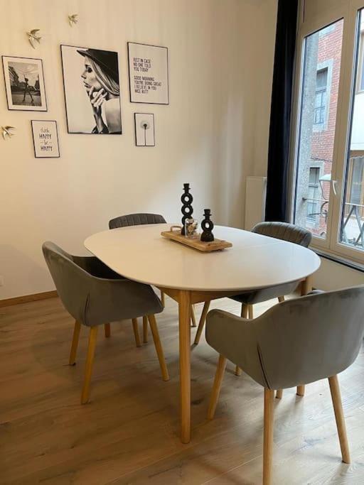 Suite 26-Appartement Au Coeur De נמור מראה חיצוני תמונה